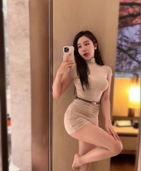 🌸れいな (Reina) —— 麗奈 Age（年齡）：26 Height（身高)：162cm Weight（體重）：