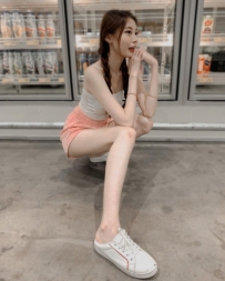 🌸セクシーな小さな女性  #あなたがあなたの最初の感覚を取り戻しましょう