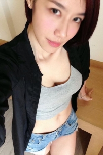 🌸非常に性的欲求 胸は触れるのがいい感じで、肌は白く弾力性があり、からかい、吹き